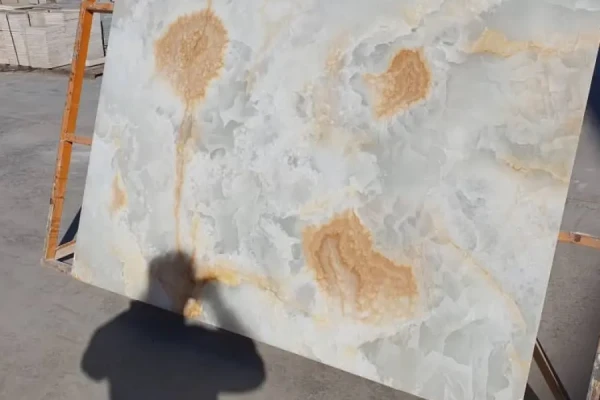 اسلب مرمریت سفید حرم