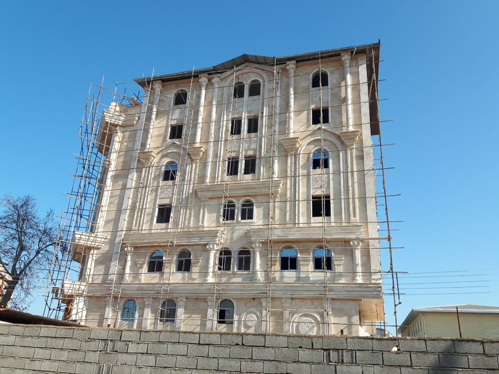 سنگ نمای رومی ساختمان – به ازای یک متر مربع